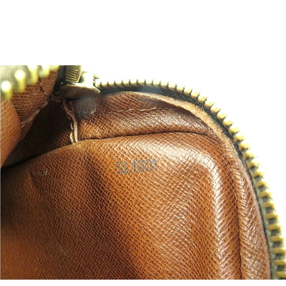 Louis Vuitton Monogram Brown and Tan Messenger Bag Unisex - Picture 15 of 16